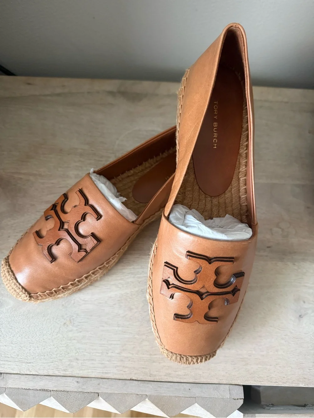 Tory Burch Cognac Leather Espadrille Flats with Logo Cutout - Picture 5 of 5